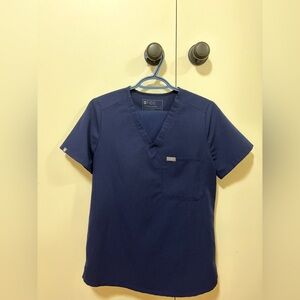 Figs Navy V-Neck Medical Scrub Top and Bottom Zamora Highwaisted Jogger